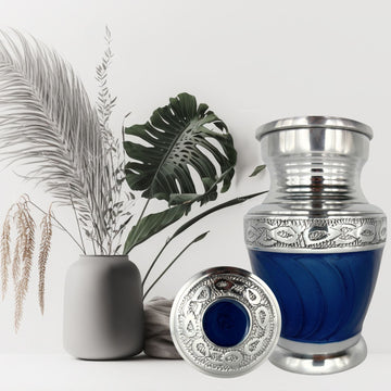 How Can Keepsakes Made for Ashes Help You Honour Someone Special?
